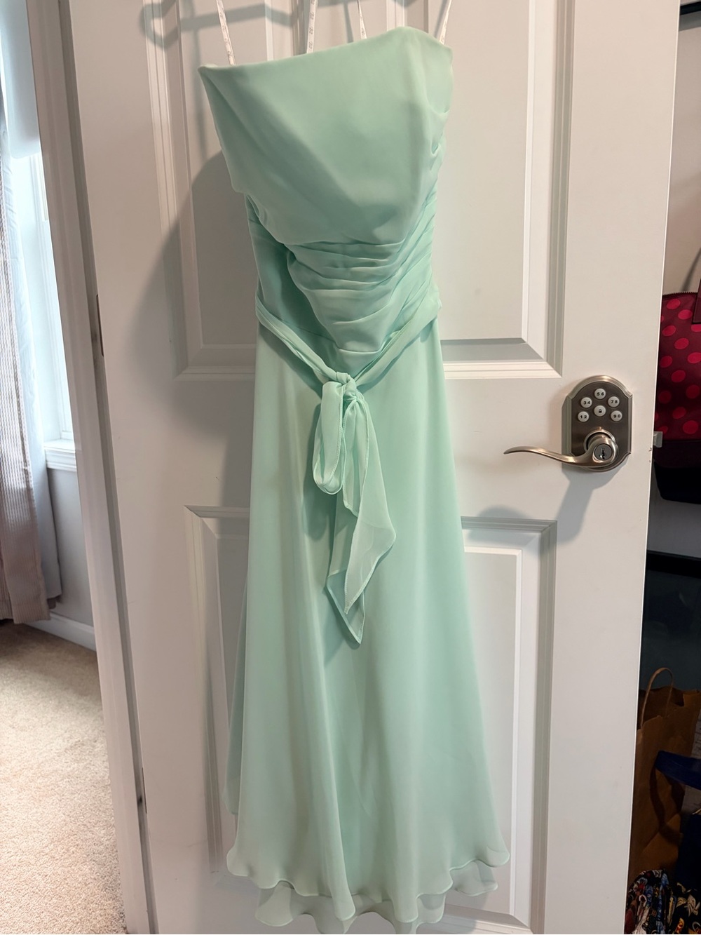 Elegant Mint Green Strapless Chiffon Dress